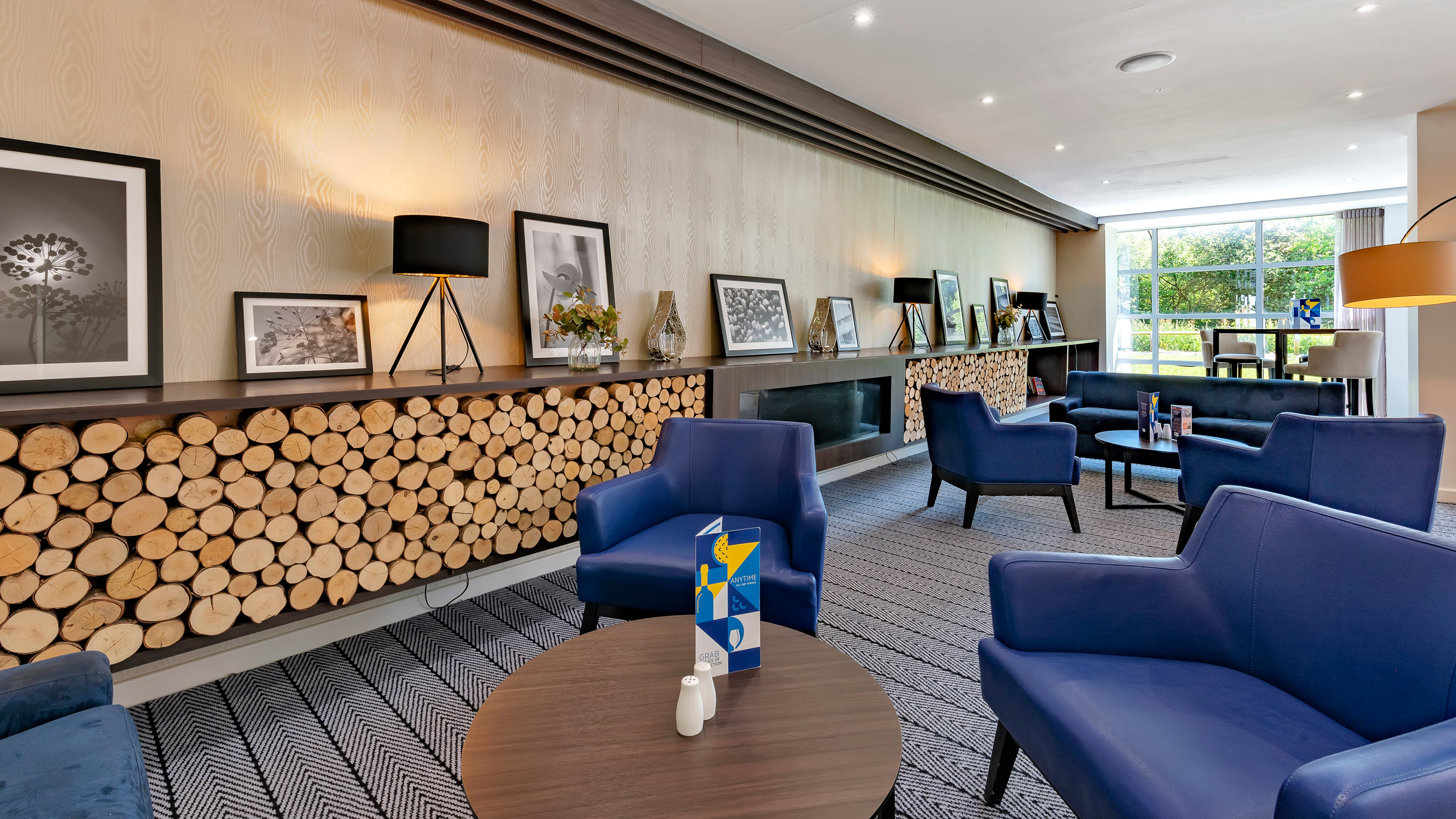 hotel in leigh